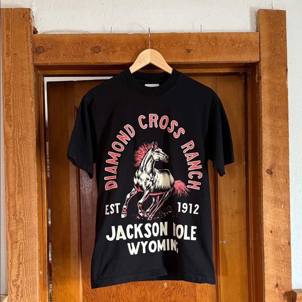 Diamond Cross Ranch Western Horse Black Graphic T-Shirt